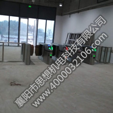 長沙西站矩形半高護欄門